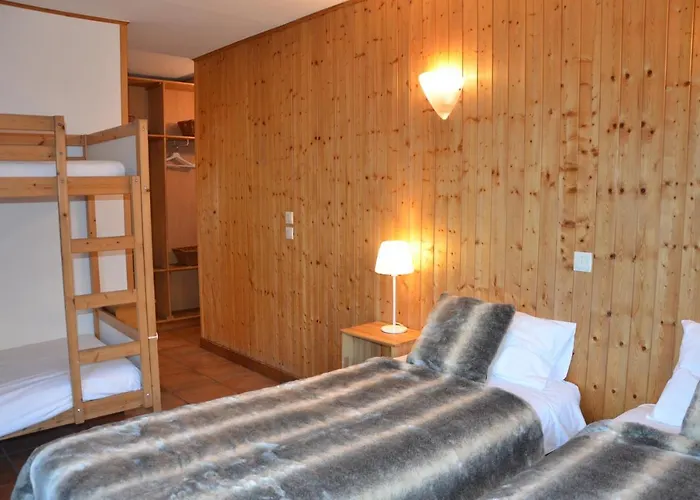 Le Cret Отель 3*